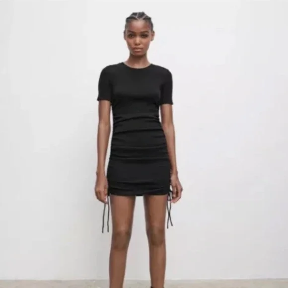 Zara ruched Mini dress - Picture 3 of 5